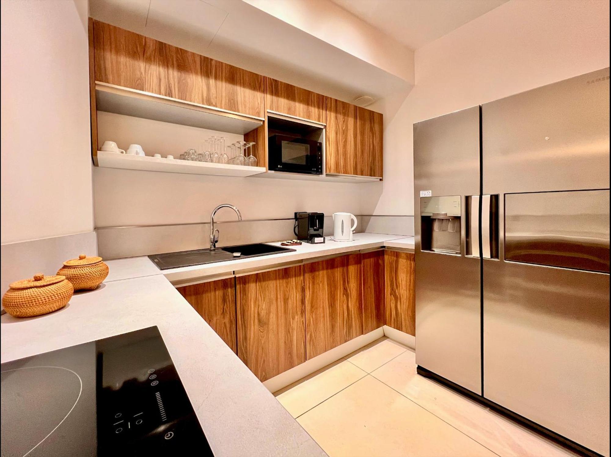 Liberation Center - Private Balcony - 24&7 Reception - Luggage Storage * Nizza